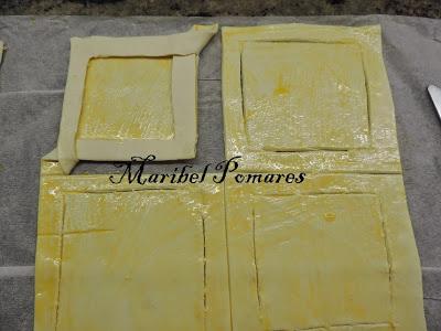 Tartaletas de hojaldre a la carbonara.