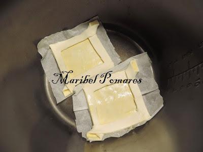 Tartaletas de hojaldre a la carbonara.