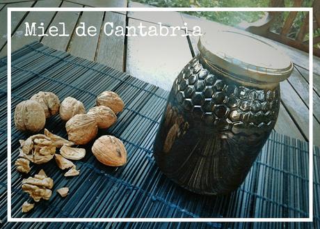 ES TIEMPO DE.........................................Nueces y Miel.-