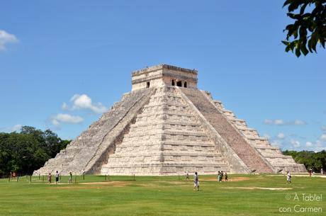 Chichén Itzá y Cenote Ik Kil de camino a la Riviera Maya