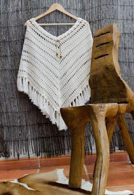 2393.- Ponchos de Crochet