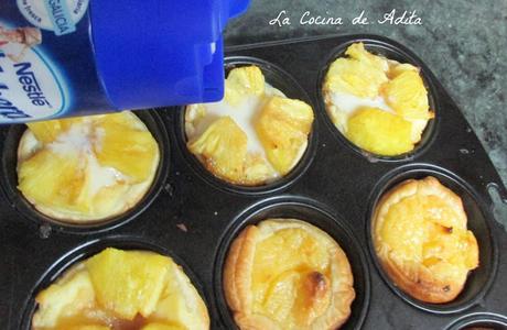 Pasteles, de crema, con piña