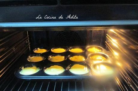 Pasteles, de crema, con piña