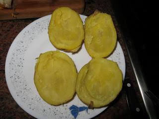 PATATAS RELLENAS DE HALLOWEEN