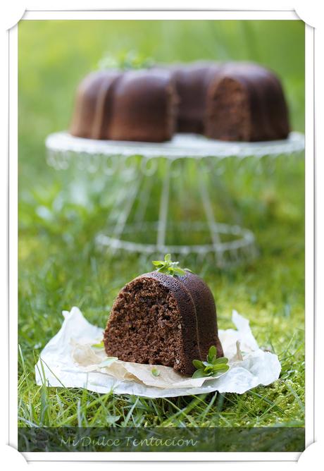 Bundt cake de Cola Cao y Almendras