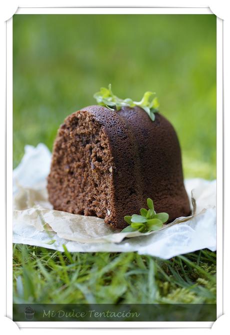 Bundt cake de Cola Cao y Almendras