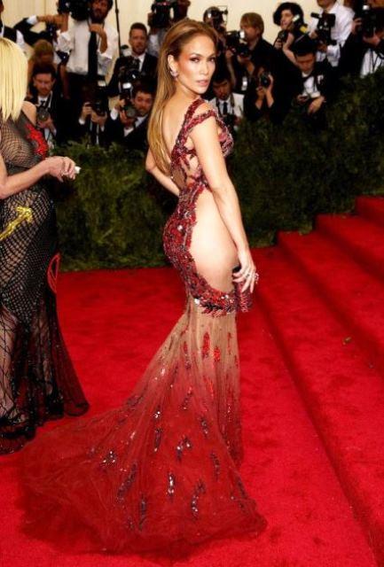 Chicas transparentes. ¿Te apuntas a la tendencia del momento? transparencias Jlo