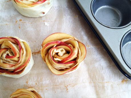 tartas postres fáciles tartas hojaldre tartas frutas tartas bonitas tarta de manzana Rosas de hojaldre y manzana presentación postres postres recetas delikatissen postres rápidos postres fáciles transportar 