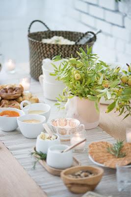 EN TÚ FIESTA ME COLÉ...