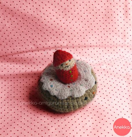 gnomes and donuts anekka handmade