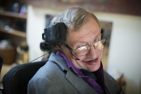 Stephen Hawking: “La medicina no me curó, así que me apoyo en la tecnología para comunicarme y vivir”