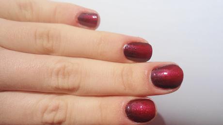 MANICURA CONJUNTA.  #Retocolorescosasdechicas.    #rojo