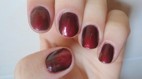 MANICURA CONJUNTA.  #Retocolorescosasdechicas.    #rojo