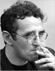 Las cartas familiares de Roberto Bolaño.