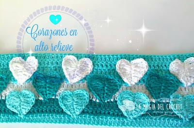 Corazones en alto relieve a crochet