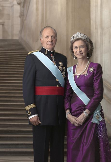 S.S.M.M. Don Juan Carlos I de Borbón y Doña Sofía de Grecia y Dinamarca, Reyes de España