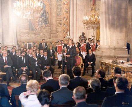 S.S.M.M. Don Juan Carlos I de Borbón y Doña Sofía de Grecia y Dinamarca, Reyes de España