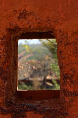 Renata Correia Botelho, Un circo en la niebla