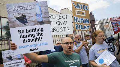 Nestlé sigue sacando agua de California con una licencia caducada hace ya 25 años