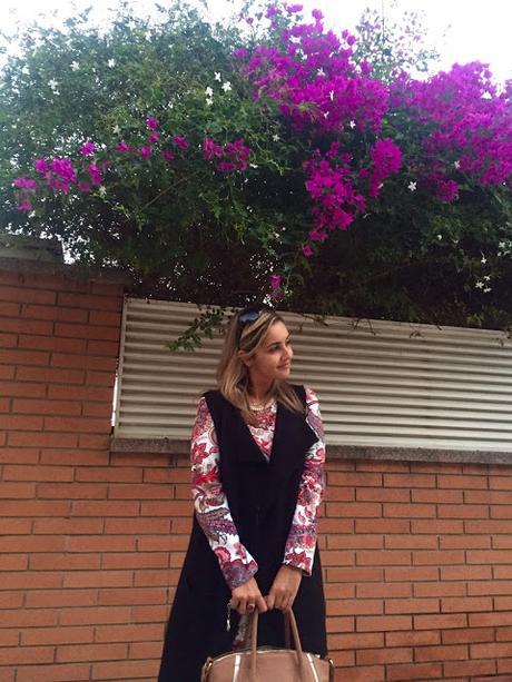 Dress & Unsleeved Coat