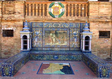 Los bancos de la Plaza de España (32): Lérida.