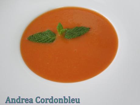 SOPA DE TOMATE. RECETA VEGANA. SIN GLUTEN.