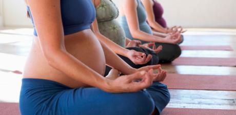Preparación al parto con yoga yoga-chuli-embaraz0