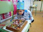¿Quién cumple 3? ¿Quién cumple 3?