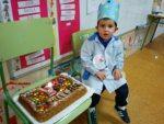 ¿Quién cumple 3? ¿Quién cumple 3?
