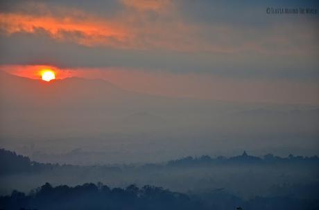 Vista del amanecer en Borobudur