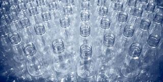 Tóxicos en aguas embotelladas
