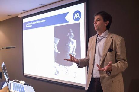 857 mil menores Españoles están en grave riesgo de adicción a Internet