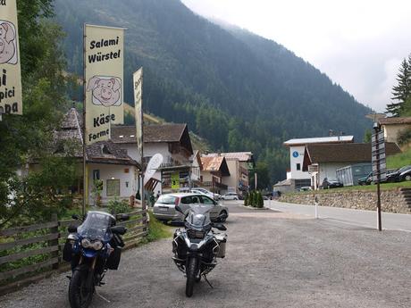 Mapa de la subida y cruce en moto del Paso del Stelvio o Stilfser Joch con nuestras GS 1200 Adventure y Tiger 1200 .