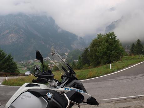 Mapa de la subida y cruce en moto del Paso del Stelvio o Stilfser Joch con nuestras GS 1200 Adventure y Tiger 1200 .