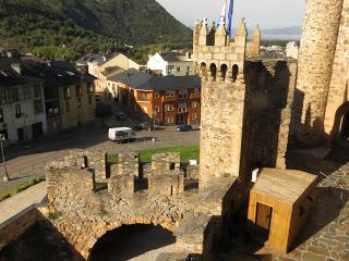 Si te gustan los templarios, no dejes de visitar el castillo de Ponferrada