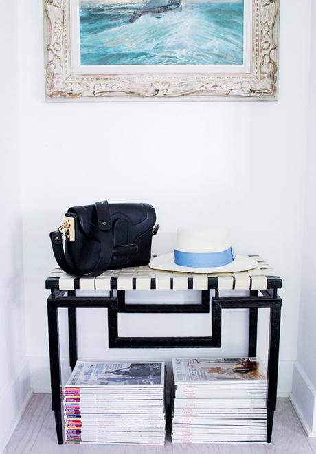 ANTES Y DESPUES: Un espacio pequeño con salón, comedor, cocina y zona de trabajo