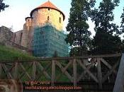 pueblo Cesis Gaujas castillo