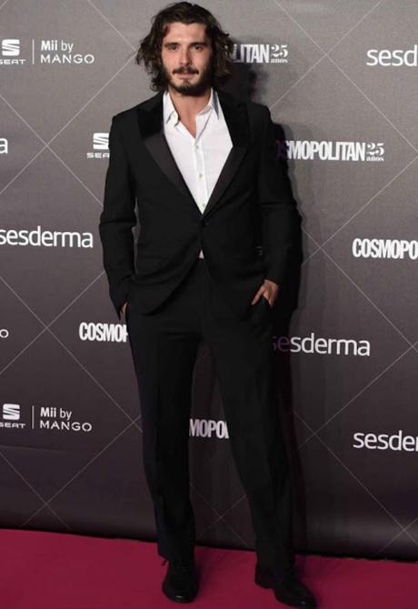 LRG_-_Premios_Cosmopolitan_2015_-_jon-gonzalez-web