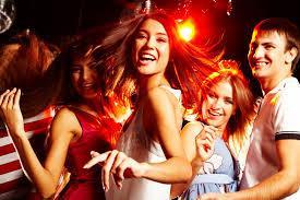 Aspectos interesantes al soñar con una fiesta. sueño con una fiesta