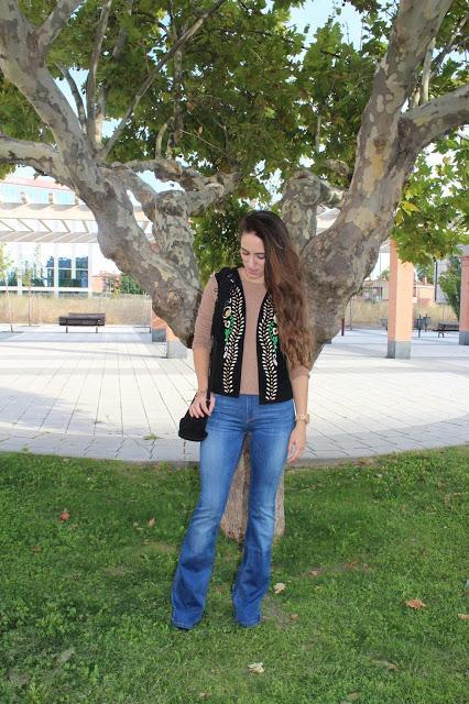 70s jeans and suede vest