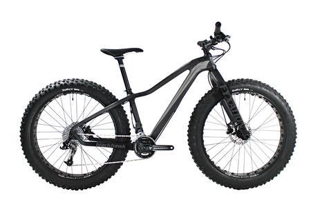 Fyxation Blackhawk una fat bike en fibra de carbono para uso durante todo el año