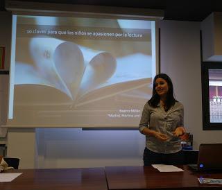 TODOPAPÁS LOVES Y ESAS CHARLAS BLOGGER QUE UNO NO SE HA DE PERDER