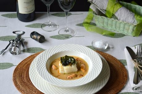 Bacalao Asado con Crema de Mejillones y Wakame salteada