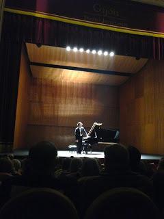 Amorós: contención y explosión