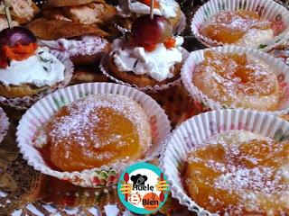 Surtido de canapés para navidad