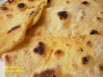 BESAN KI ROTI WITH SAFFRON (PAN DE INDIA: ROTI DE HARINA DE GARBANZOS CON AZAFRAN)