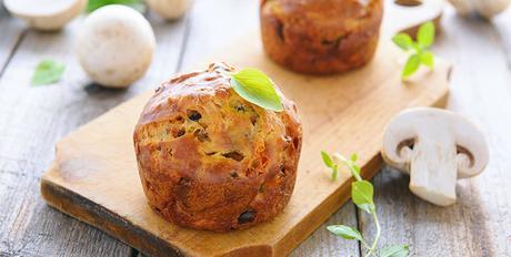 Muffins de verduras con sabor a pizza saludables