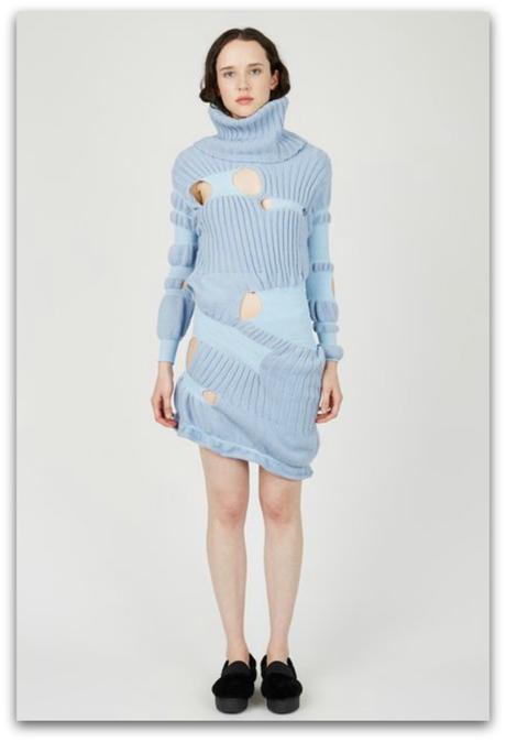 Ceremonia abierta a la moda esperpéntica Ceremonia abierta a la moda esperpéntica