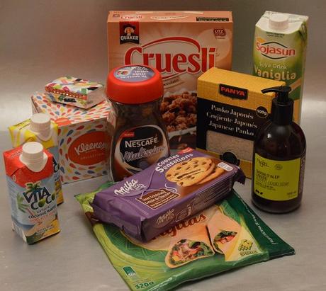 DISFRUTABOX “De aquí y de allí” de Octubre de 2015