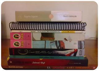 Torre de libros de SEPTIEMBRE y OCTUBRE (Bookhaul)